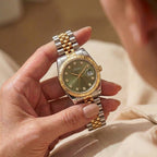 Women's Elegant Steel Belt Calendar Watch