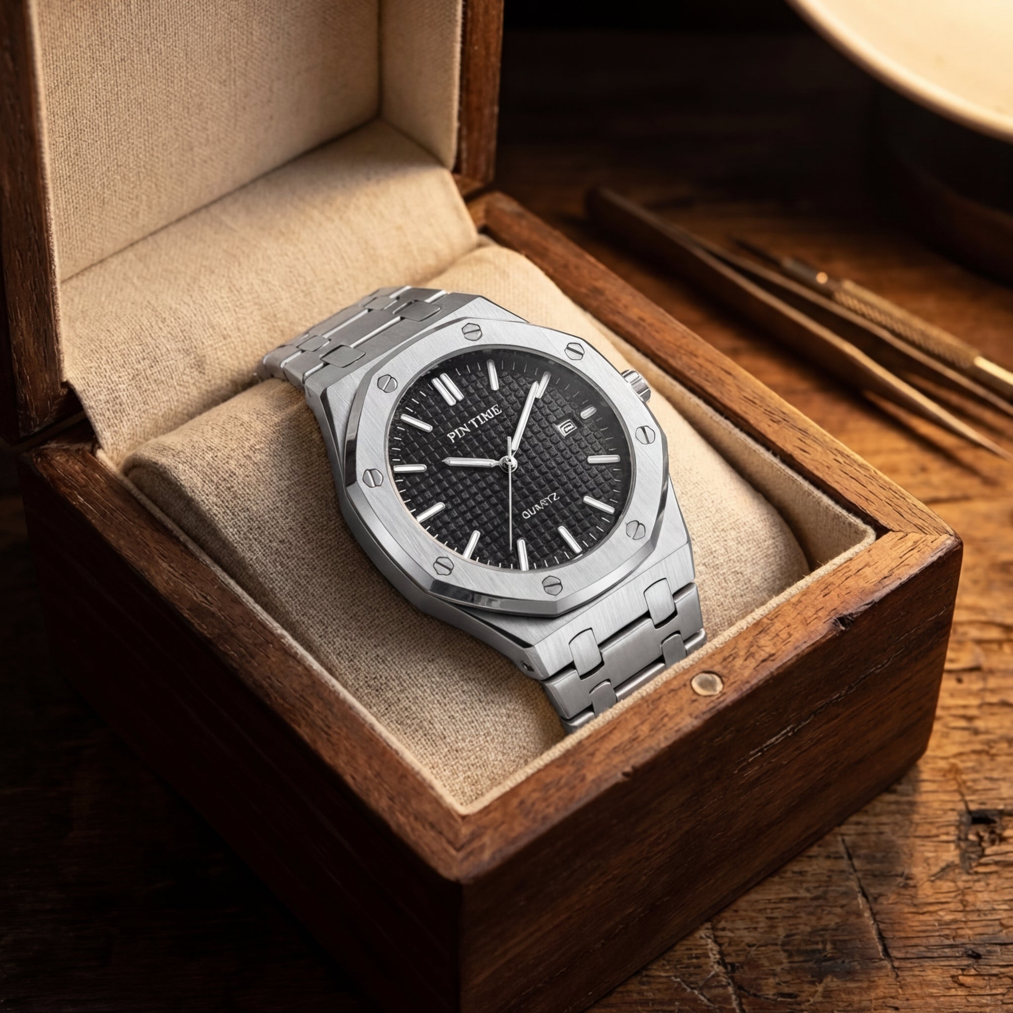 Women's Silver Automatic Quartz Watch