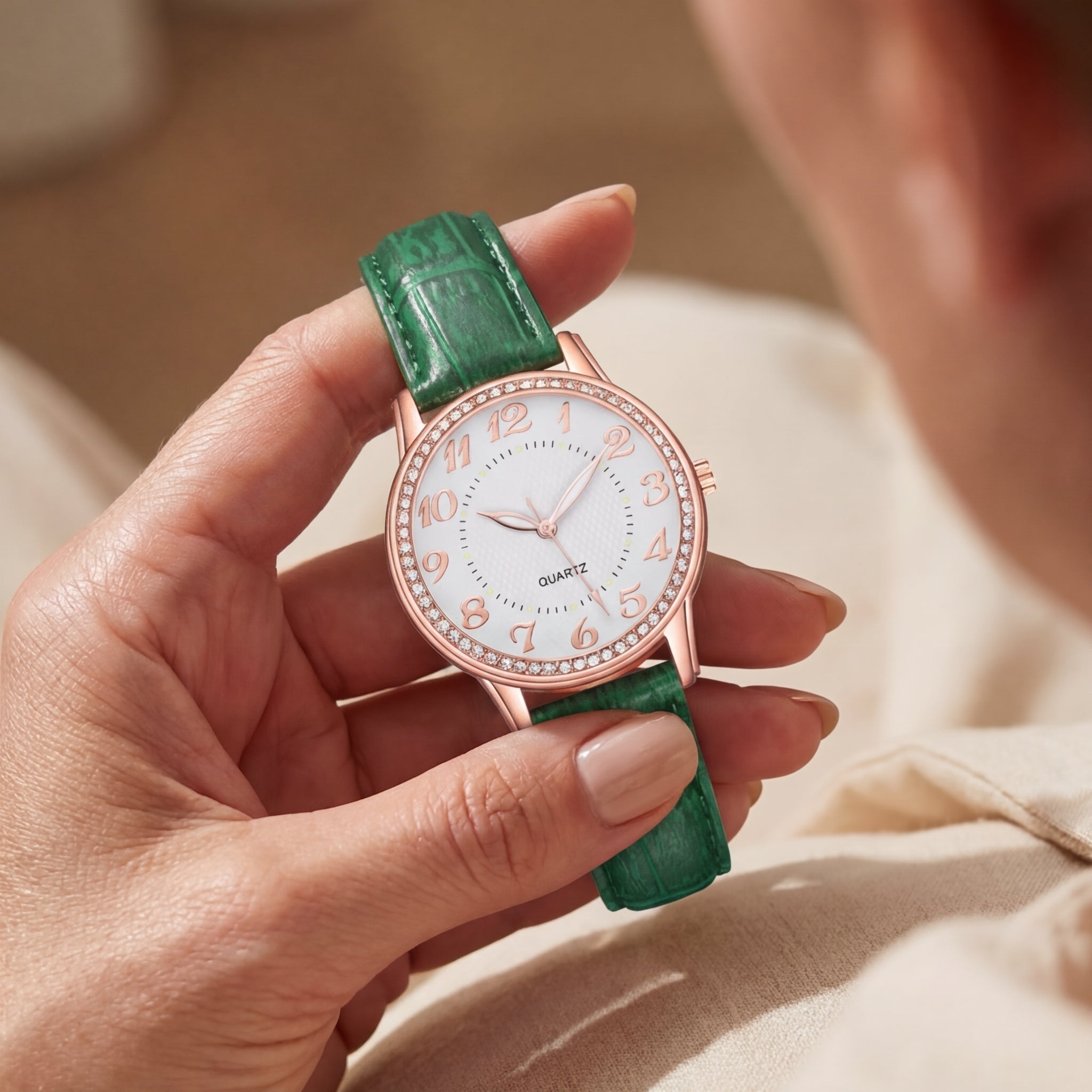 Women's Diamond Luminous Strap Quartz Watch