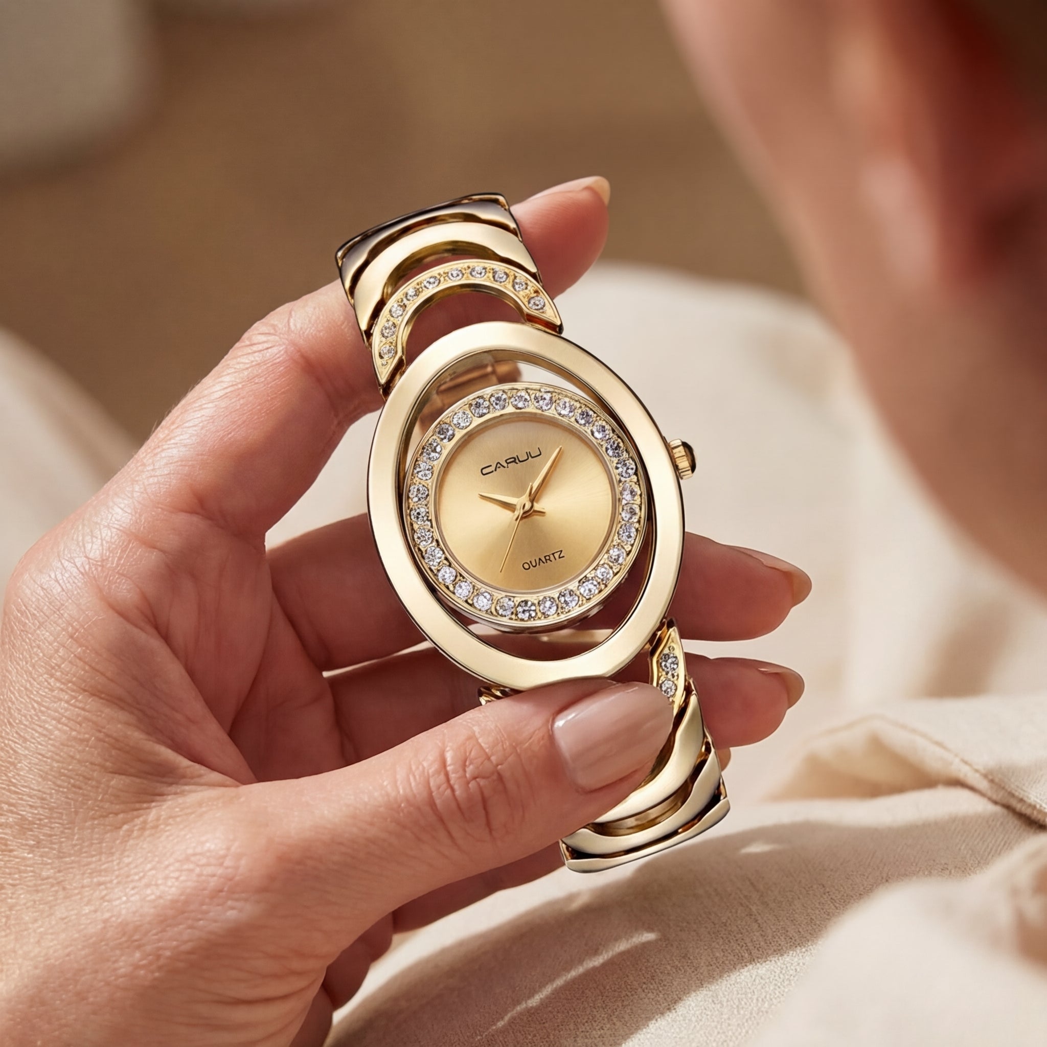 Women's Elegant Diamond Steel Band Watch