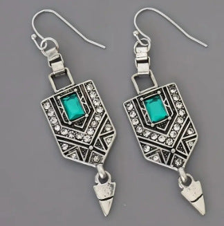 A Romantic Earring for Special Moments