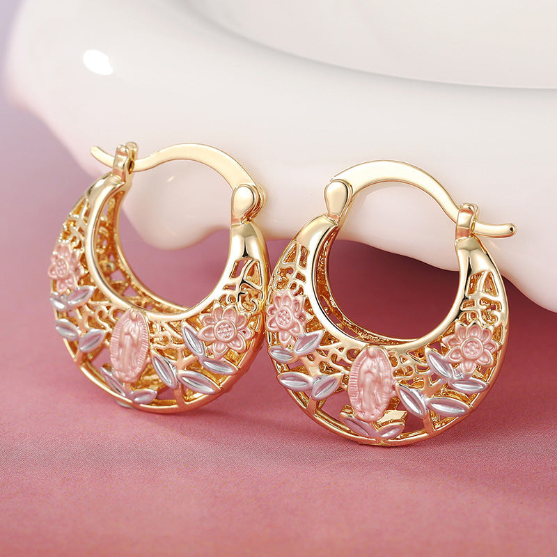 A Charming Earring for Any Occasion